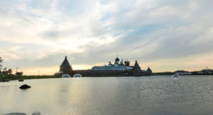 Соловецкий монастырь, Кремль, Святое озеро, (Solovetsky monastery ). Соловецкий архипелаг, Белое море (White sea)